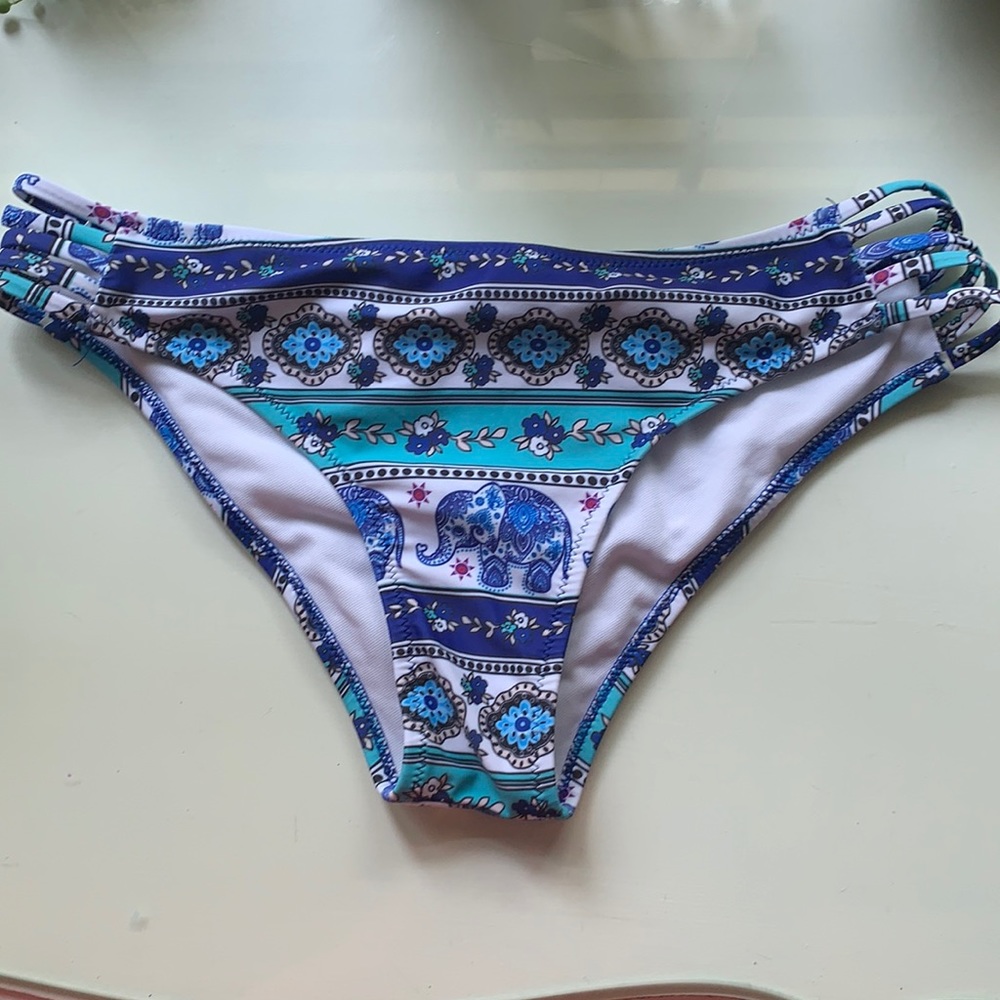 Bikini bottom patterned